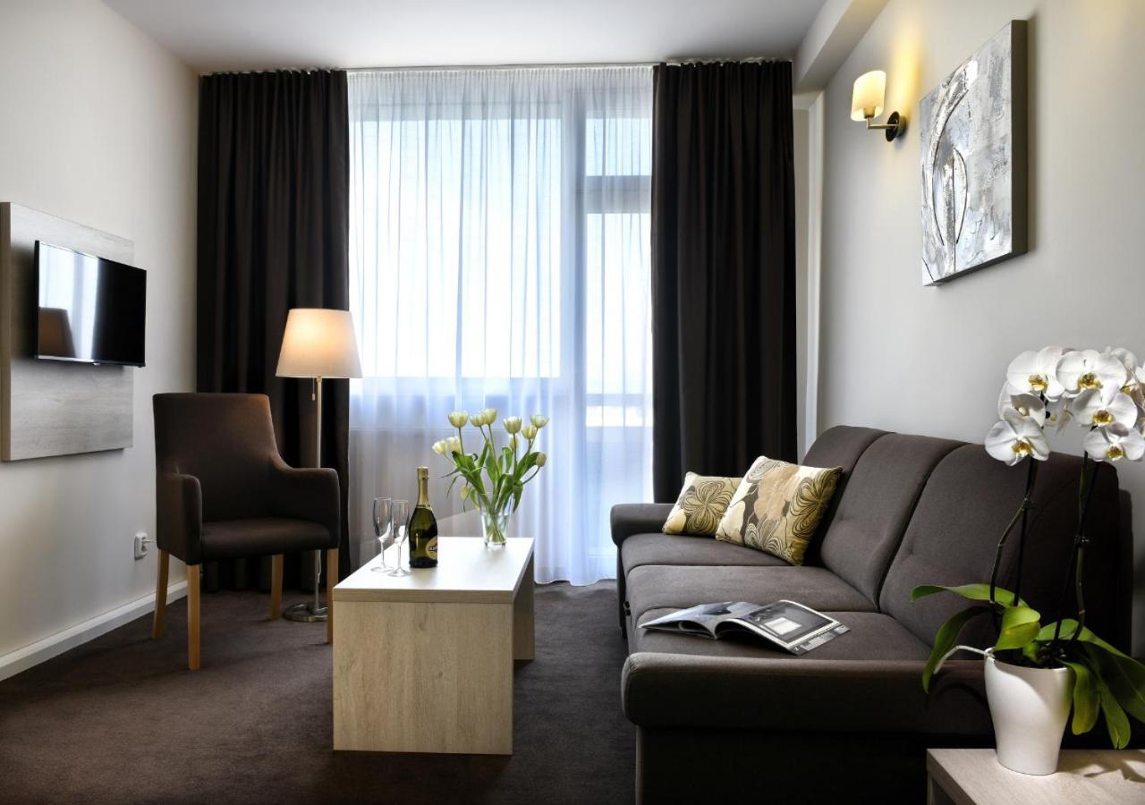 Hotel Magnolia Piest'any Dış mekan fotoğraf